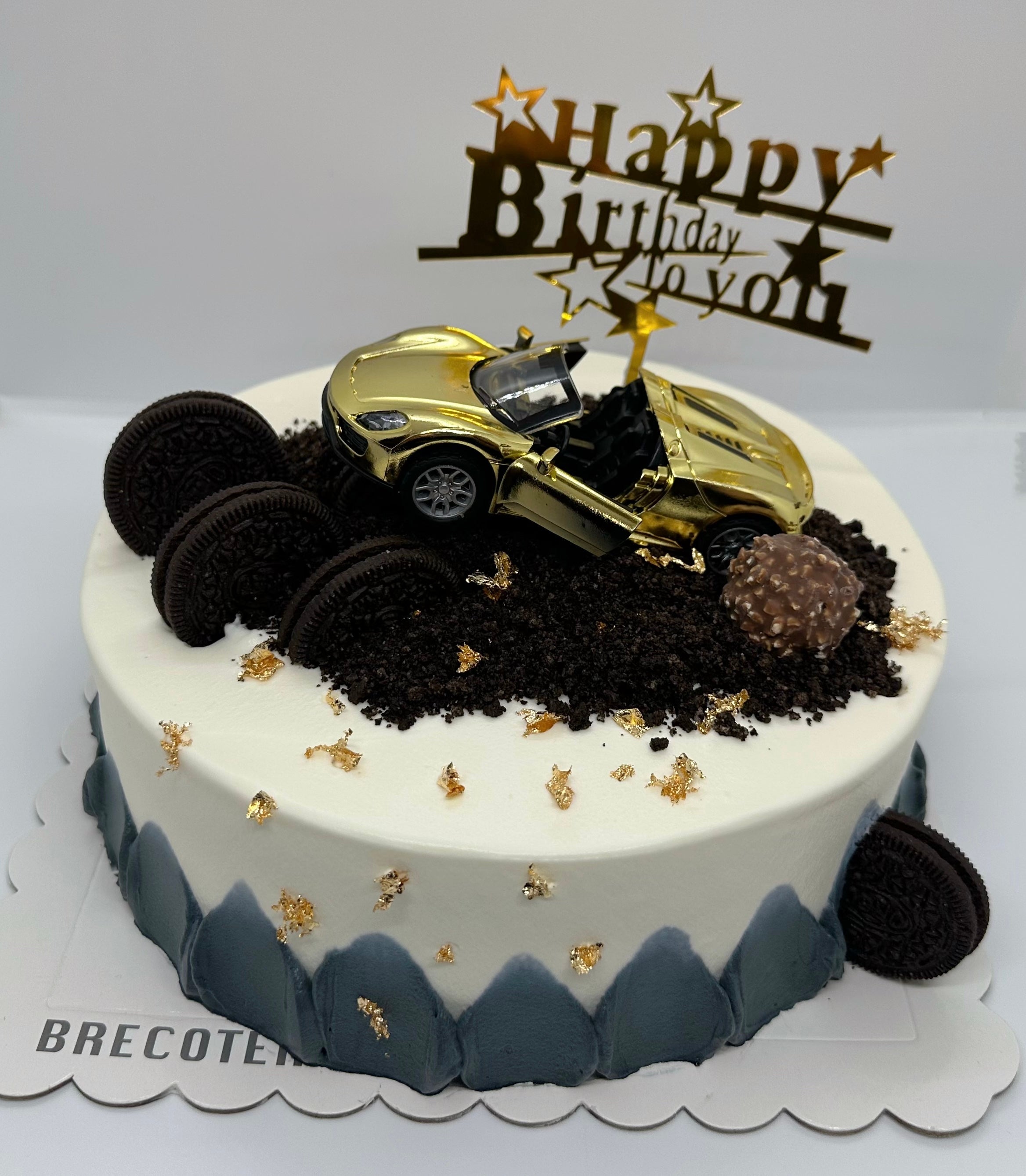 Whose birthday is it next? Pre-order your handcrafted artistic cake from  the patisserie of The Artisan House and get exclusive discounts… | Cake,  Bakery, Patisserie